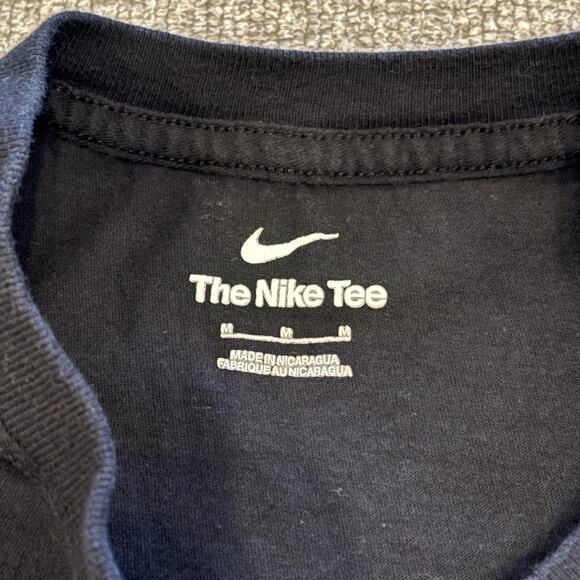 Nike Run Men's The Nike Tee T-Shirt, Medium - Black short sleeve orange swoosh - Picture 4 of 7